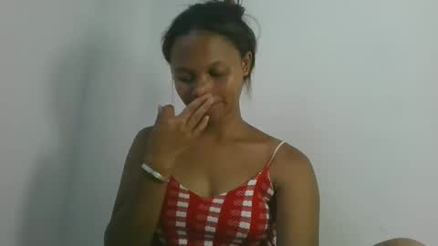 SallyWett online show from 02.14.25