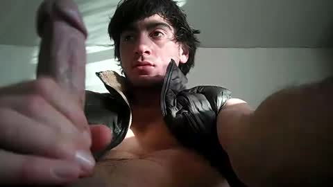 Snapshot of salmonman1305 chatting on 12.26.24 salmonman1305 online show from 12.26.24