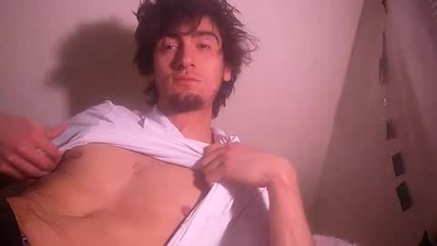 Snapshot of salmonman1305 chatting on 02.08.25 salmonman1305 online show from 02.08.25