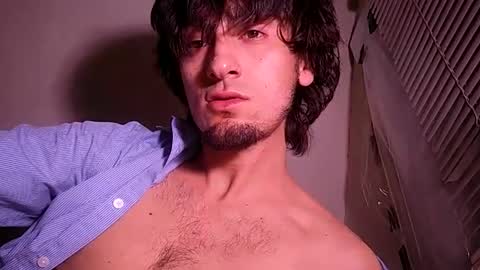 Snapshot of salmonman1305 chatting on 02.13.25 salmonman1305 online show from 02.13.25