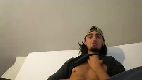 Snapshot of salmonman1305 chatting on 10.26.25 salmonman1305 online show from 10.26.25