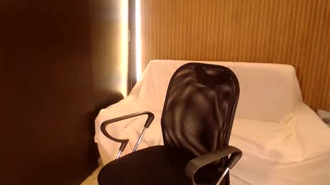 Snapshot of salome_010 chatting on 02.04.26 Salome online show from 02.04.26