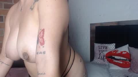 Snapshot of salome__palmer chatting on 01.15.26 online show from 01.15.26