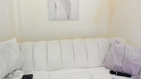 Snapshot of salome_velour chatting on 02.14.26 Salome velour online show from 02.14.26