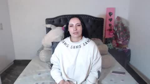 Snapshot of salomefox2 chatting on 01.12.26 yenny online show from 01.12.26