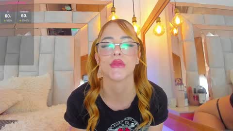 Snapshot of salomethompson1_ chatting on 01.24.25 Salom online show from 01.24.25