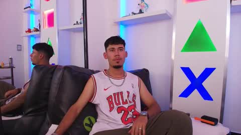 Snapshot of salomonn_17 chatting on 03.18.26 Salomon online show from 03.18.26