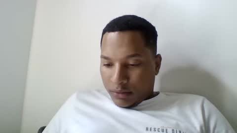 Snapshot of salomoon23 chatting on 02.23.25 INSTAGRAM luis1pedraza online show from 02.23.25