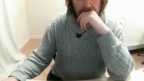 Saltimbanquier  Salt  ou  Banquier  online show from 12.12.24