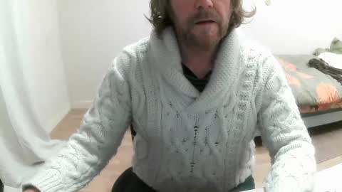 Saltimbanquier  Salt  ou  Banquier  online show from 02.03.25