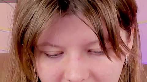 Snapshot of salut_love chatting on 03.08.25 Ruby online show from 03.08.25