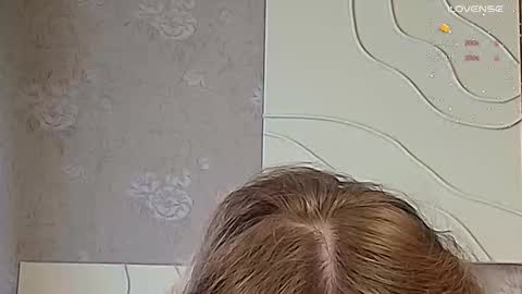 Snapshot of salut_love chatting on 10.11.25 Ruby online show from 10.11.25