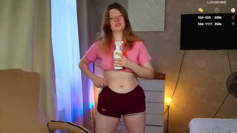 Snapshot of salut_love chatting on 11.02.25 Ruby online show from 11.02.25