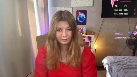 Snapshot of salut_love chatting on 07.17.26 Ruby online show from 07.17.26