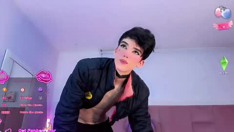 Snapshot of salvatore_boom chatting on 11.18.25 salvatore_boom online show from 11.18.25