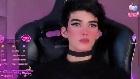 Snapshot of salvatore_boom chatting on 11.23.25 salvatore_boom online show from 11.23.25