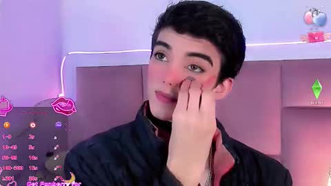 Snapshot of salvatore_boom chatting on 11.30.25 salvatore_boom online show from 11.30.25