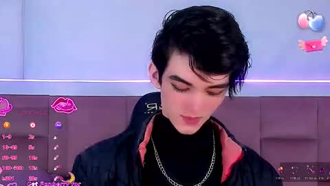 Snapshot of salvatore_boom chatting on 12.15.25 salvatore_boom online show from 12.15.25