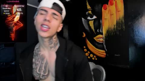 Snapshot of salvatore_damore chatting on 11.15.25 SALVATORE online show from 11.15.25