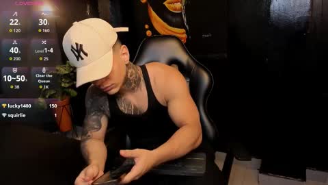 Snapshot of salvatore_damore chatting on 11.17.25 SALVATORE online show from 11.17.25