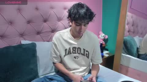 Snapshot of salvatore_monterey chatting on 12.11.24 salvatore online show from 12.11.24