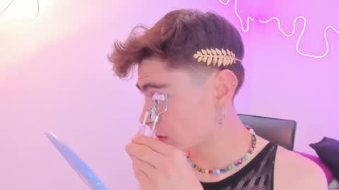 Sam Clark online show from 11.05.25