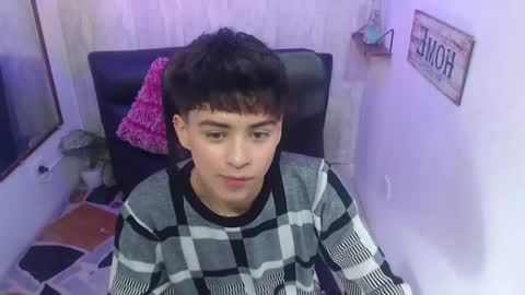 Snapshot of sam_daves chatting on 01.30.25 Sam online show from 01.30.25