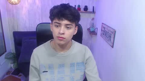 Snapshot of sam_daves chatting on 02.12.25 Sam online show from 02.12.25