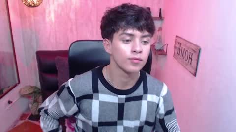 Snapshot of sam_daves chatting on 02.17.25 Sam online show from 02.17.25