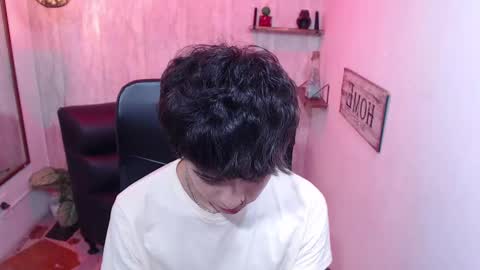 Snapshot of sam_daves chatting on 02.18.25 Sam online show from 02.18.25