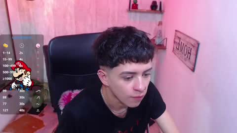 Snapshot of sam_daves chatting on 02.25.25 Sam online show from 02.25.25