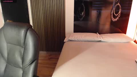 SAM MANSON online show from 05.12.26