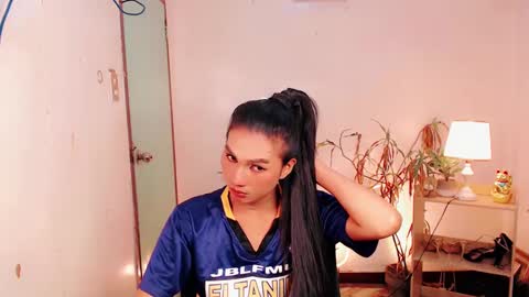 Snapshot of sam_mitinair chatting on 12.03.24 sam online show from 12.03.24