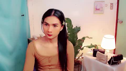 Snapshot of sam_mitinair chatting on 03.10.25 sam online show from 03.10.25