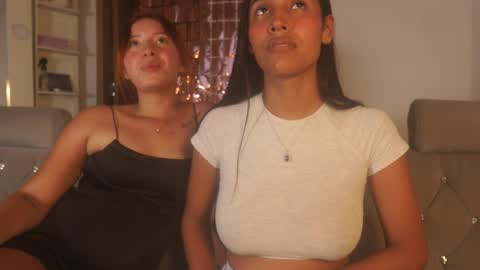 Snapshot of sam_robert17 chatting on 11.13.25 Samantha Roberts online show from 11.13.25