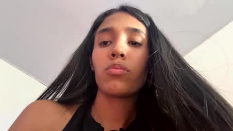 Samantha Roberts online show from 02.21.26