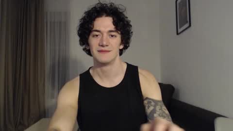 Snapshot of sam_winchest chatting on 11.19.25 Sam online show from 11.19.25