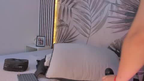 Samaantha  online show from 09.24.25