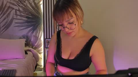 Samaantha  online show from 03.06.26