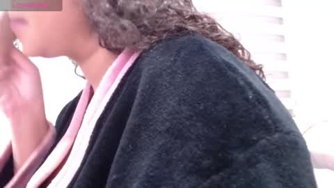 samantarosee online show from 10.20.25