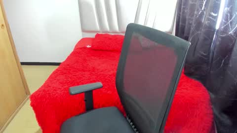 Samantha  online show from 10.28.25