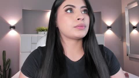  Samanthaa online show from 02.05.25