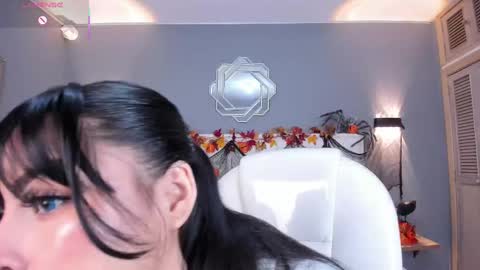  Samanthaa online show from 10.25.25