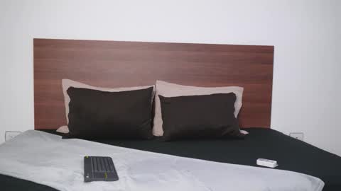 Snapshot of samanthaawellss chatting on 12.03.25 samanthaawellss online show from 12.03.25