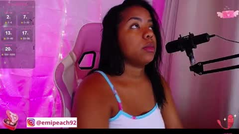 Snapshot of samanthabloom570089 chatting on 02.17.25 Samantha Bloom online show from 02.17.25