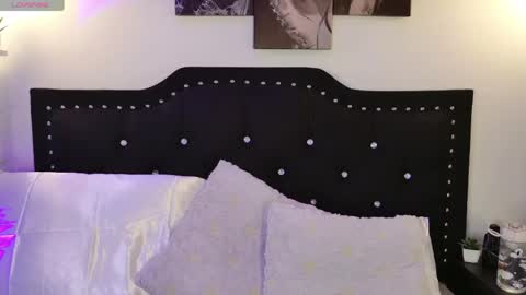 IGSamanthaGrant 10 online show from 05.12.26