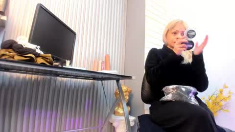 Snapshot of samanthajonexxx chatting on 02.24.26 samanthajonexxx online show from 02.24.26