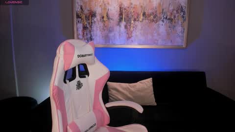 Samantha Klein online show from 11.22.25