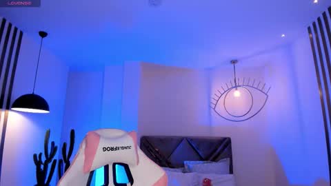 Samantha Klein online show from 12.05.25