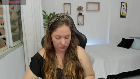 Samantha samy online show from 01.26.25